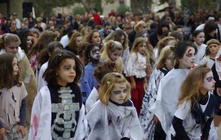 thrill the world quissac gard chorgraphie thriller de michael jackson zombies